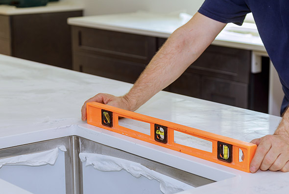 installing-countertop